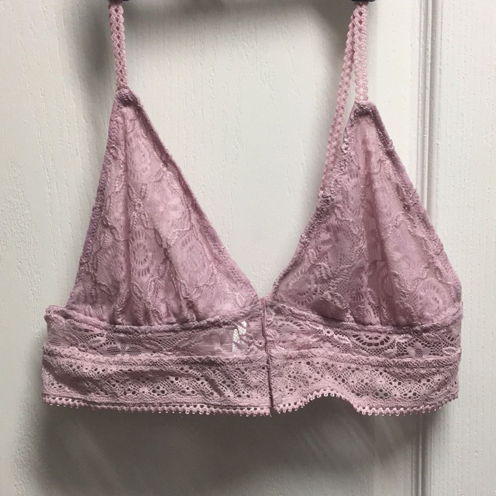 NWOT Large Rose Pink Lace Bralette